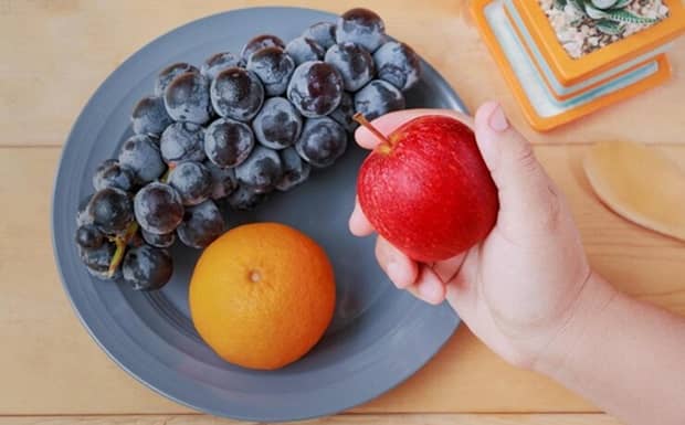 Top 5 Fruits To Avoid For Weight Loss